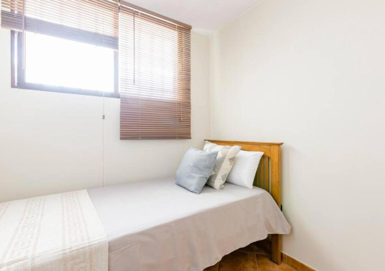Cosy Apartment In Los Cristianos 5Min To The Ocean エクステリア 写真