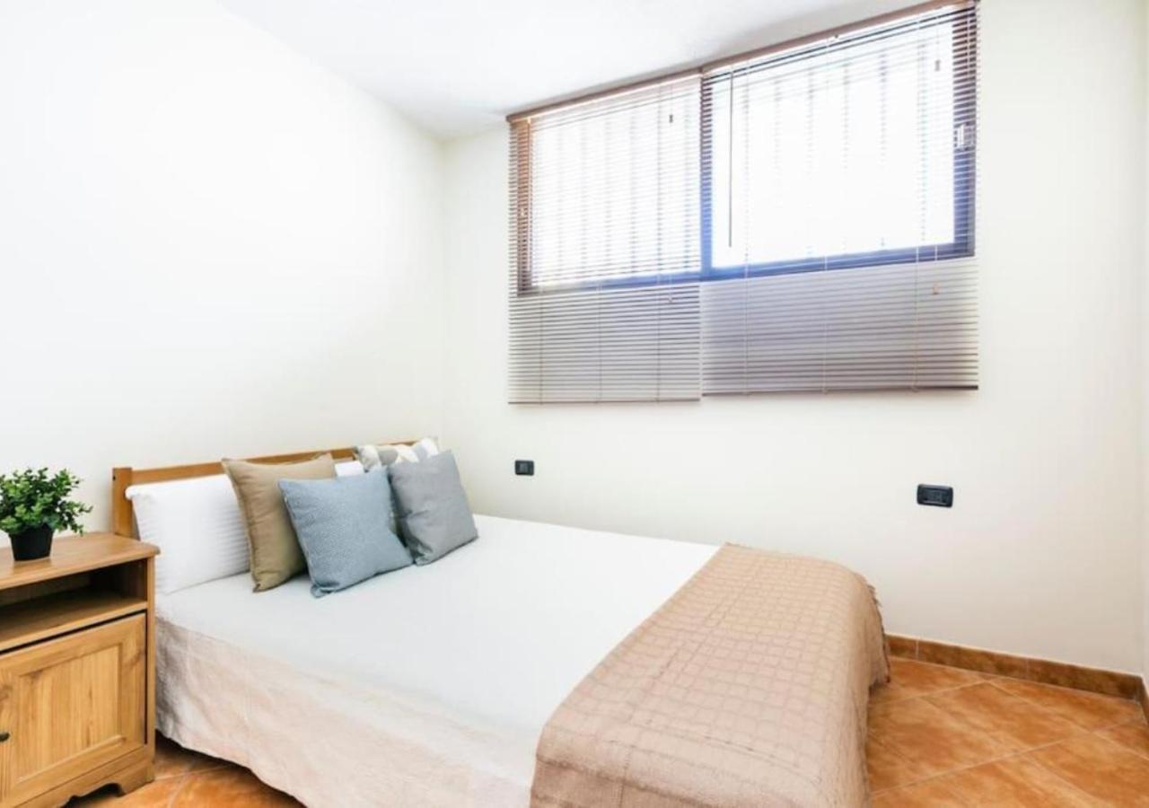 Cosy Apartment In Los Cristianos 5Min To The Ocean エクステリア 写真